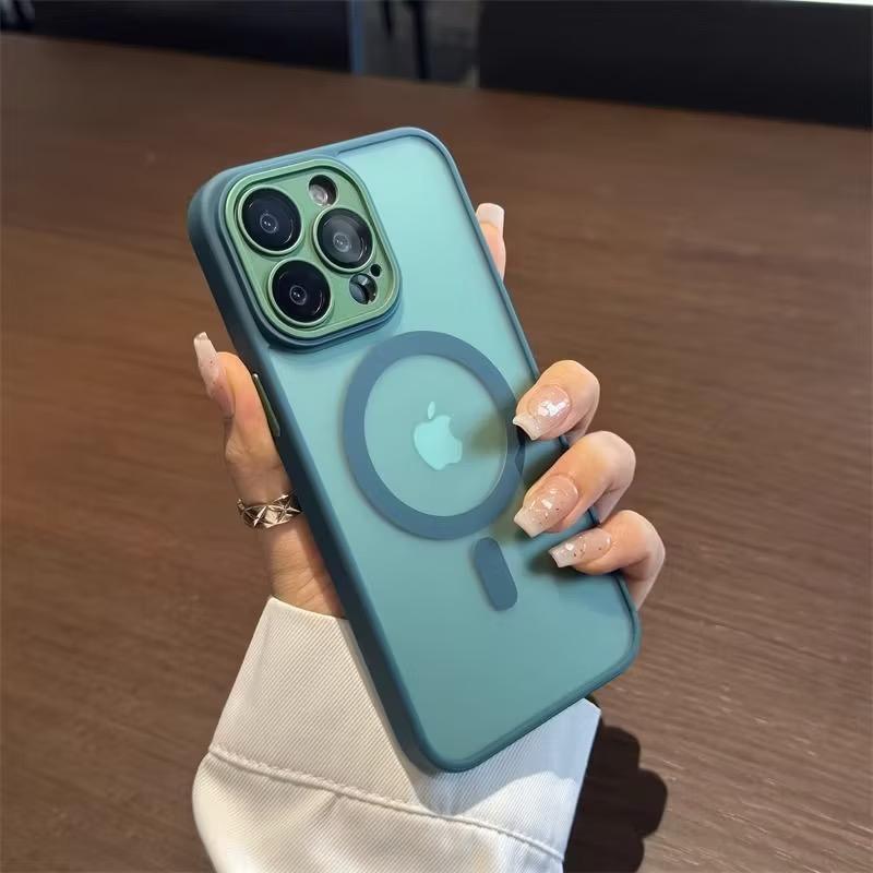 Luxury Matte Armor For Magsafe Magnetic Wireless Charging Case For 11 12 13 14 15 16 17 Air Pro Max Plus Shockproof Cover