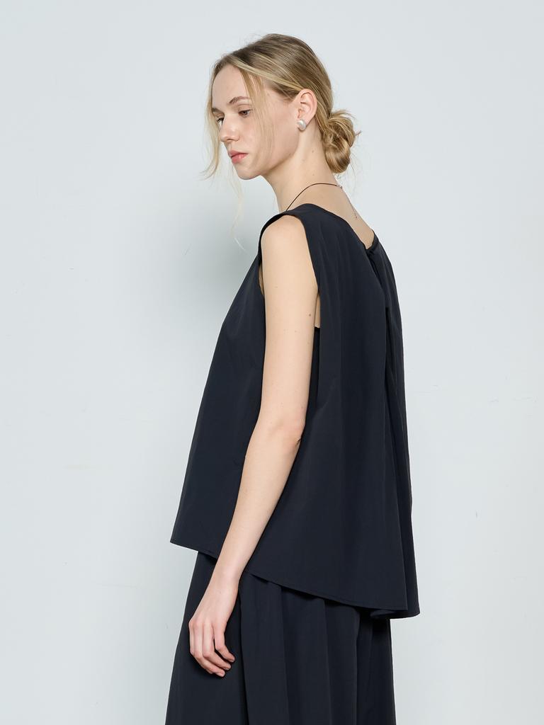 TOSE Back Point Top Black