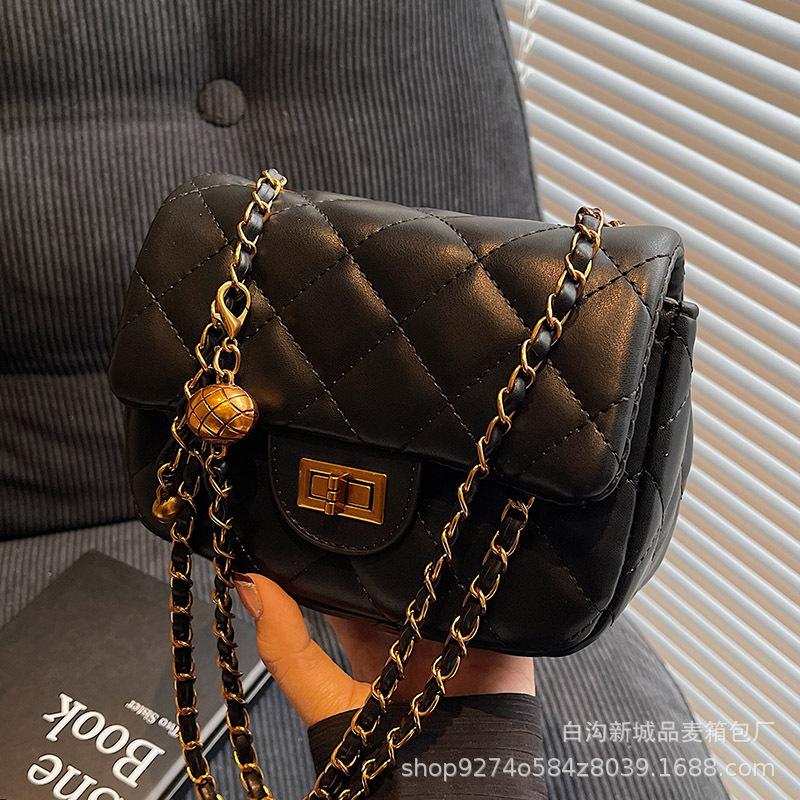 High-end Fashion Bag Women's 2025 New Diamond Chain Small Square Bag Korean Version Popular Simple and Versatile Shoulder Bag