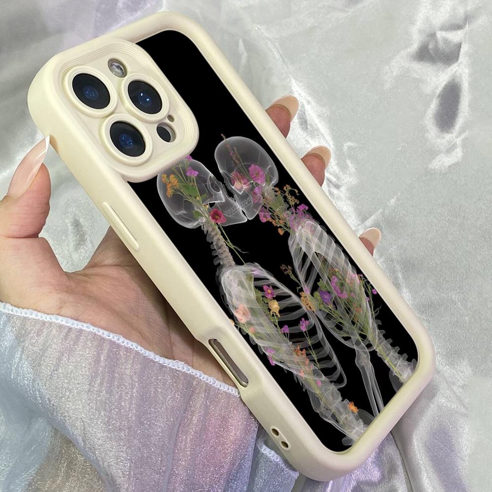 JT77 Black Couple Skulls Love Art for iPhone 17 16 15 Pro Max Samsung S26 S25 S24 Ultra A17 A16 A07 A56 Xiaomi 15T Redmi Note14 Pro Soft 15c TPU Case