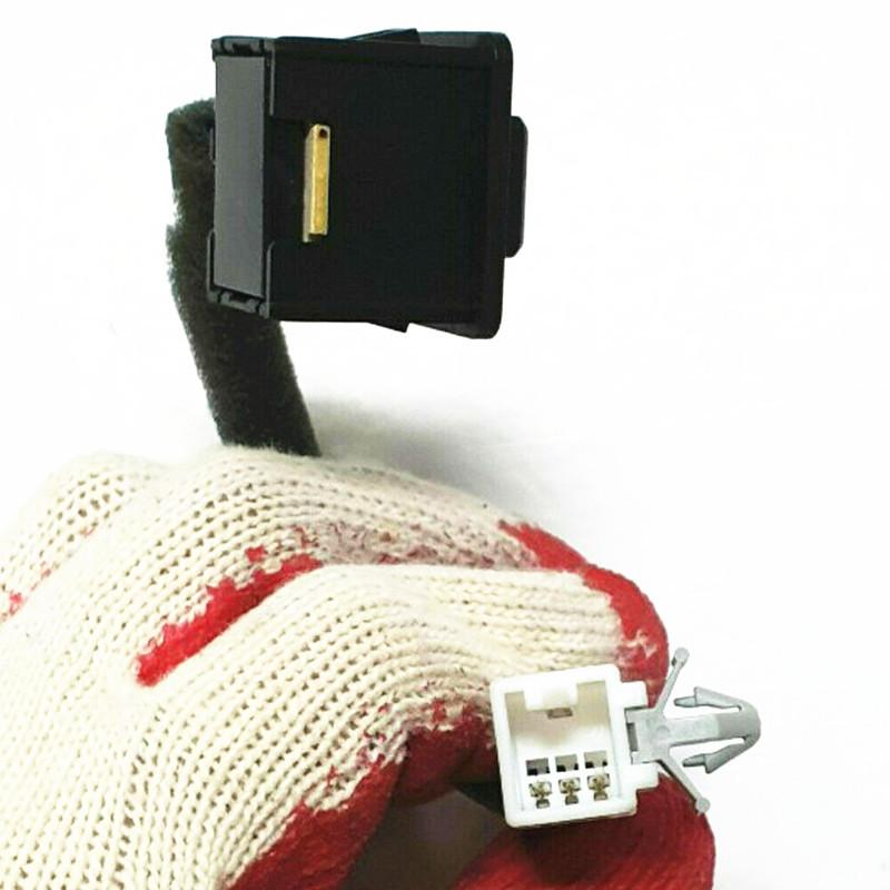 936953W000 Steering Wheel Heated Switch Button Steering Wheel HTD Switch Assy for SPORTAGE SL QL Santa Fe TUCSON SONATA LF