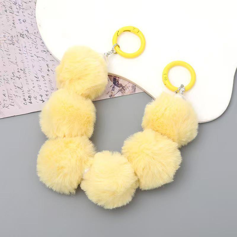 Yi Lian Autumn/Winter Beaded Tassel Handbag & Phone Case with Short Wrist Strap for Women