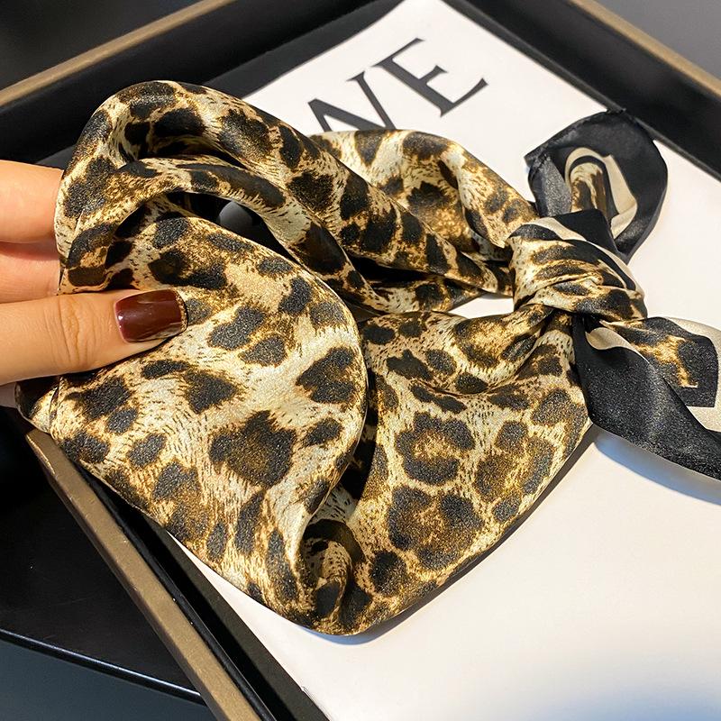 100% Natural Real Silk Scarf Women Luxury High Quality Square Fashion Hair Neckerchief Lady Shawl Wraps Hijab Bandana Scarves