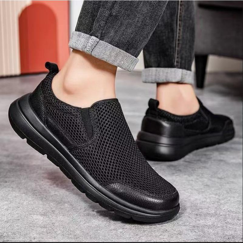 Casual Shoes Men's Summer Hollow Cloth Shoes One Pedal Black Walking Shoes Soft Sole Lightweight Sports Shoes Running Men's Shoes