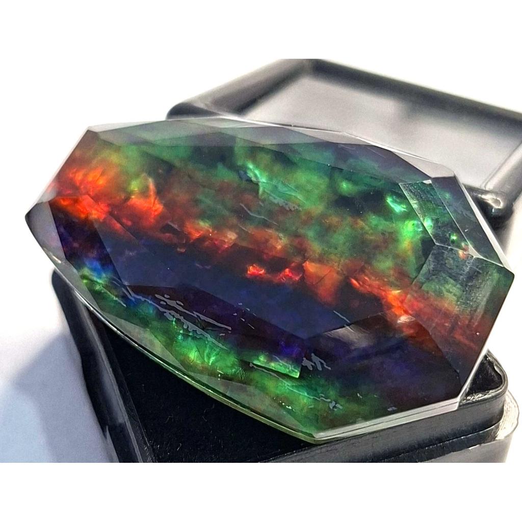 Natural Opal Like Organic Ammolite Fancy Cut 62-64 Ct Stunning Loose Gemstone