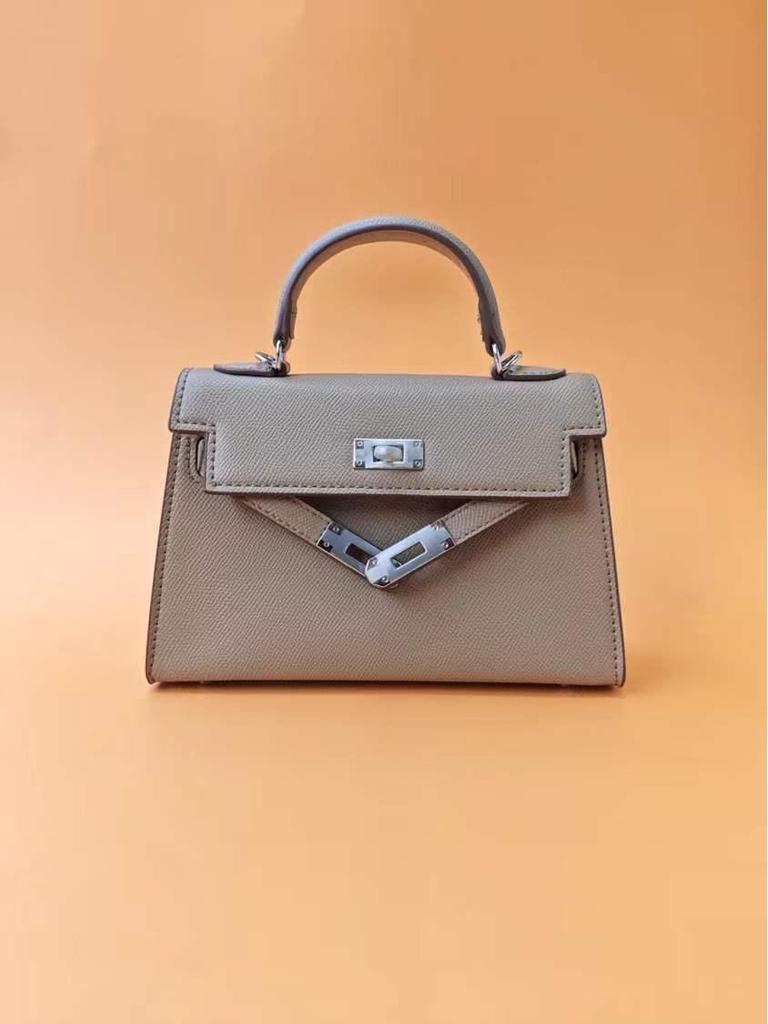 Γυναικεία Εμβληματική Τσάντα Tote Color-Block Φθινόπωρο/Χειμώνας 2025