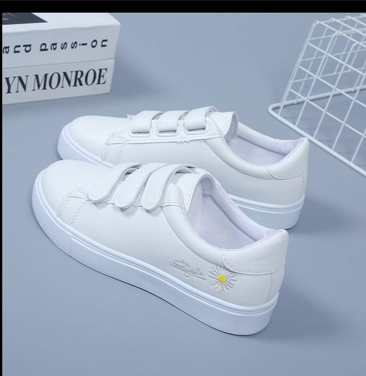 Embroidered Little White Shoes Women's  Spring New Student Thick Sole Board  Sports  Sneakers Women Platform