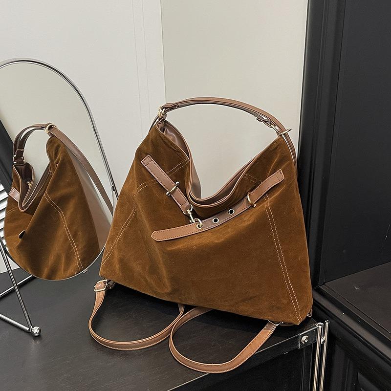 Retro largecapacity matte bag women's new autumn and winter casual shoulder bag commuter tote bag tote bag