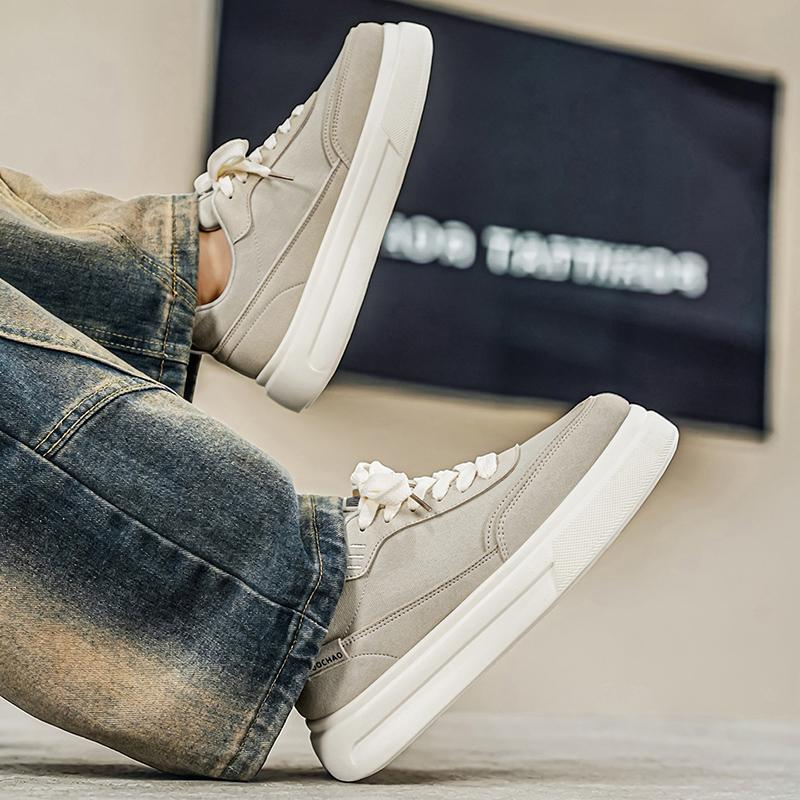 Premium Cloth Surface Men Canvas Sneakers Bestseller Low Cut Skate Shoes Flexible Non Slip Rubber Sole Versatile Outdoor  Shoes