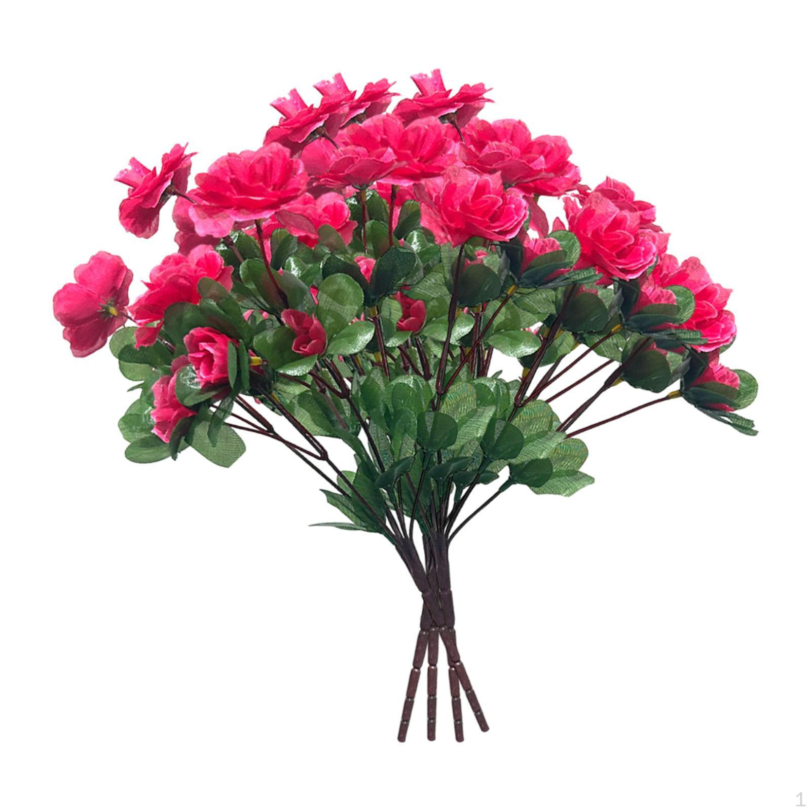 

4 связки искусственных цветов на открытом балконе розы красного