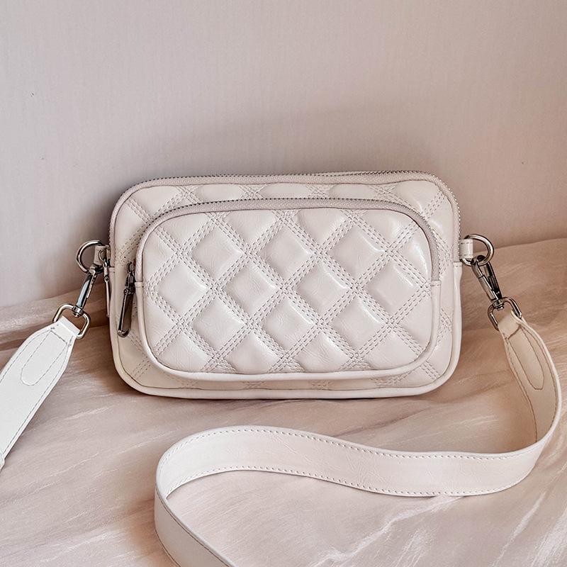 Bag Women's Bag New Diamond Chain Bag Fashionable Women's Shoulder Messenger Bag Women's Small Square Bag