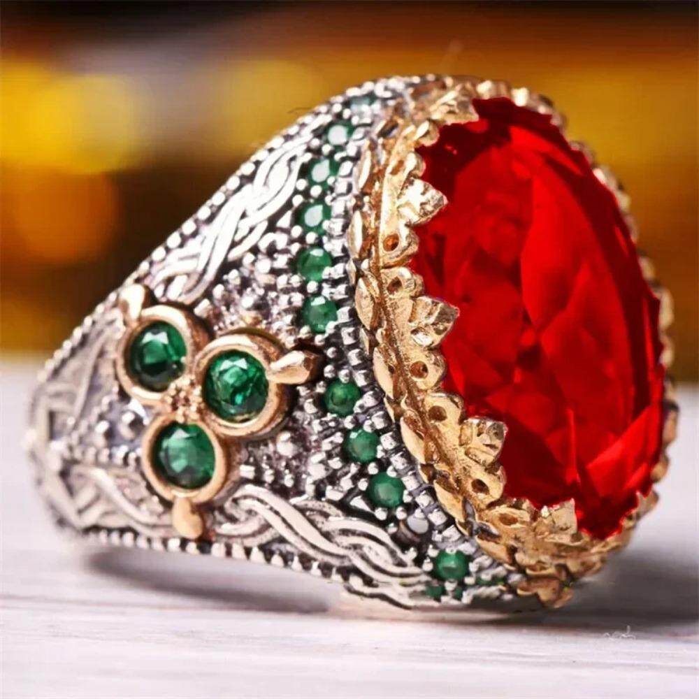 New Inlaid Emerald Mens Luxury Ring Retro Domineering Personality Jewelry for Banquet Party Gifts