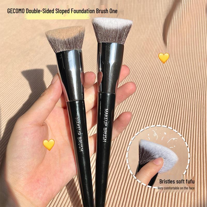 Choose GECOMO Double-Sided Slanted Foundation Brush - Thin, Traceless, Good Coverage, Easy Makeup Application, Perfect for Base Makeup. Single Brush