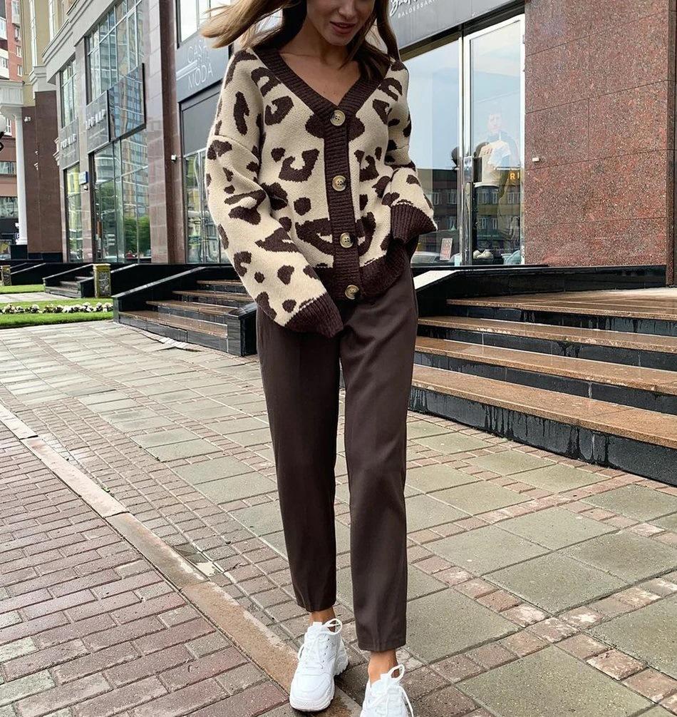 Autumn and Winter Animal Print Knitted Cardigan Women's Soft Thickened Leopard Print Knit Sweater Top
