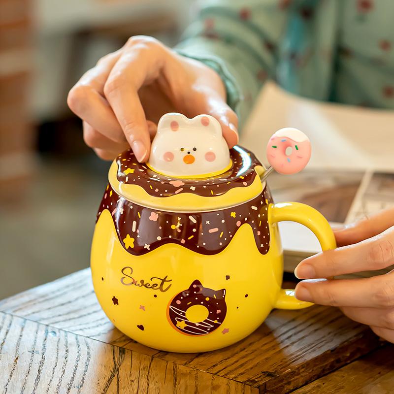 Cute Doughnut Mugs with Lid and Spoon High Appearance Level Girls' Coffee Cups Home and Office Creative Ceramic Drinking Cups
