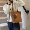 Portable woven bag women's 2025 new trendy retro tote bag simple large capacity shoulder armpit bag