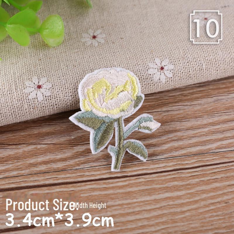 Toppa Ricamata Floreale Giapponese: Design Piccolo ed Esquisito per Decorazione/Riparazione di Abbigliamento