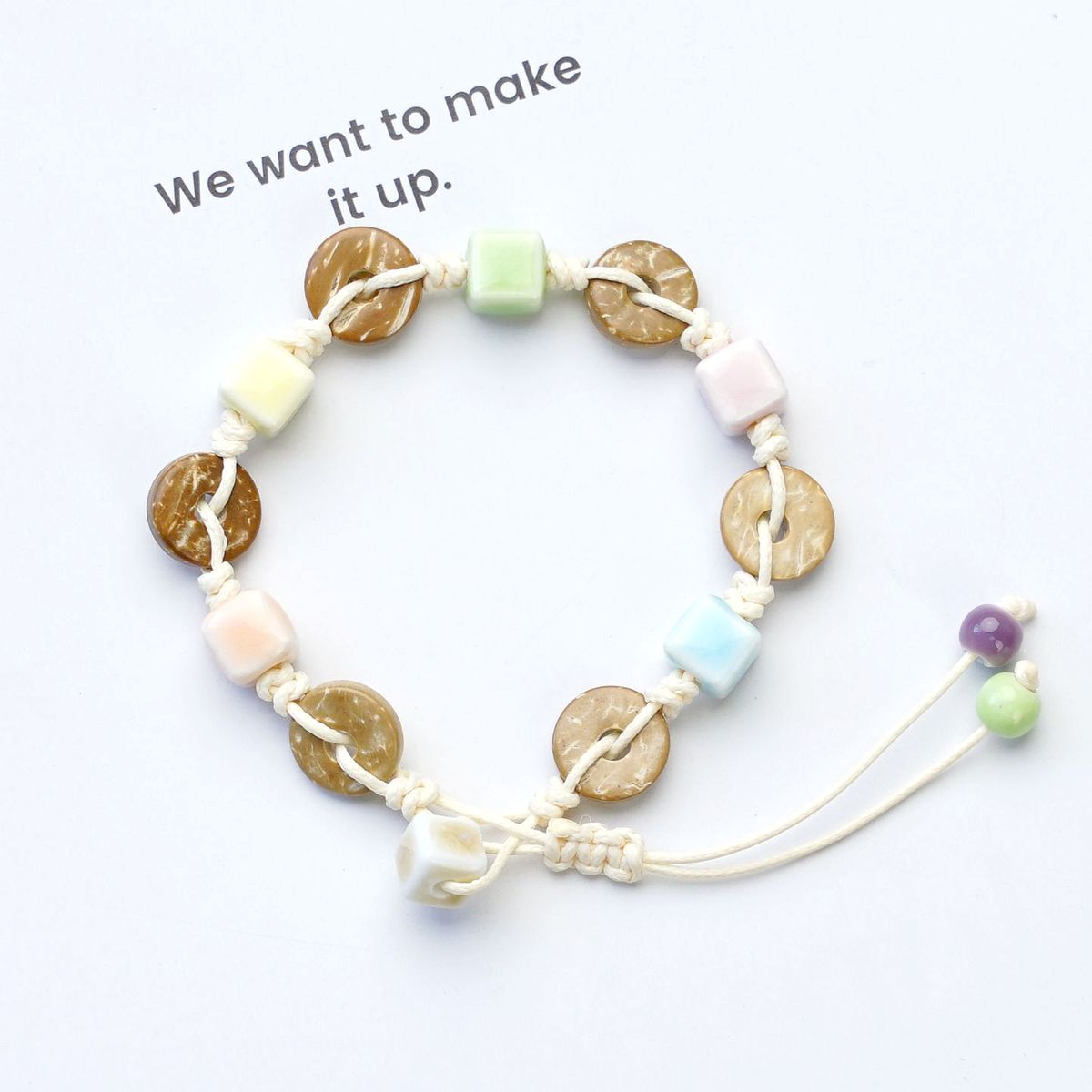 Ceramic small bones, high-end sense, hot-selling, transshipment, safe hand rope, stall, creative small commodities