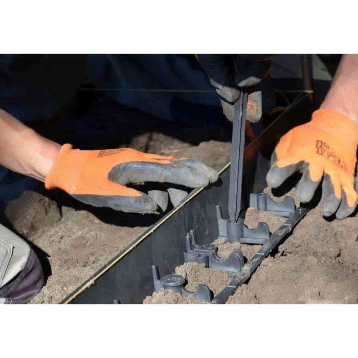 Garden Fixing Nails 20cm Black - Sturdy Anchor Stakes