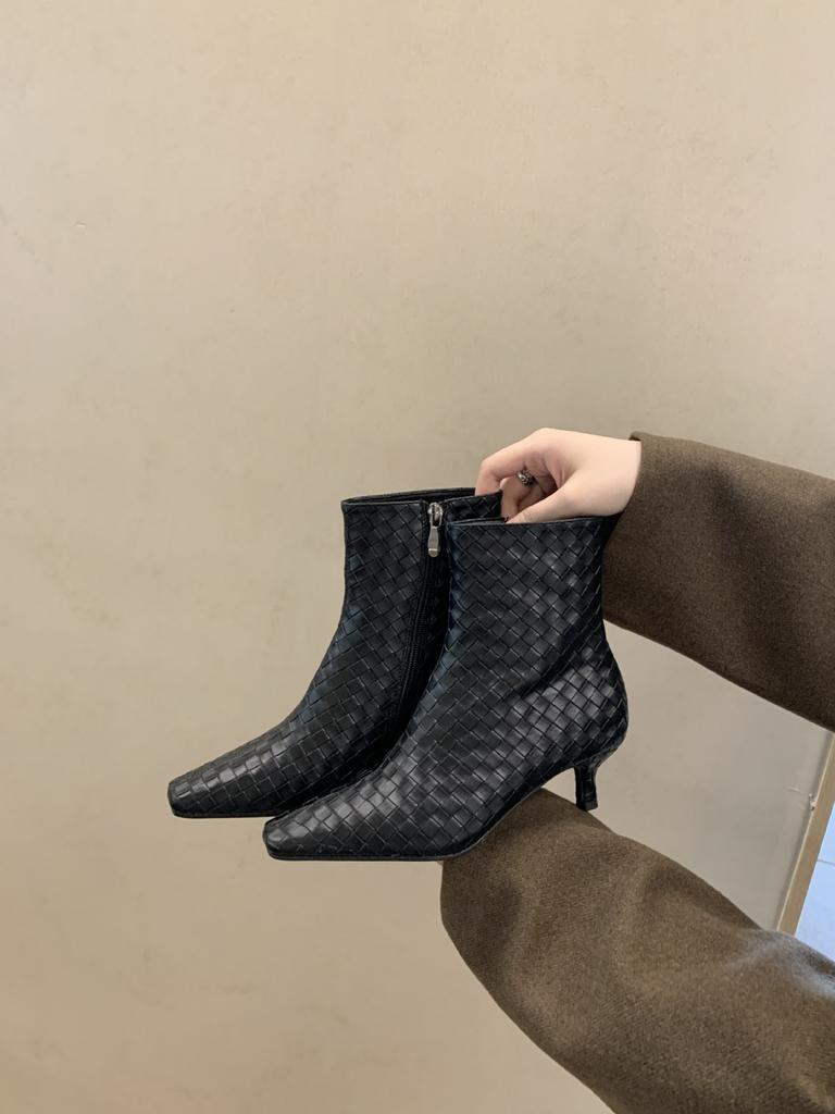 British style woven pointed-toed thin-heeled fashion boots bare boots 2025 autumn and winter new thin square-toed short boots women
