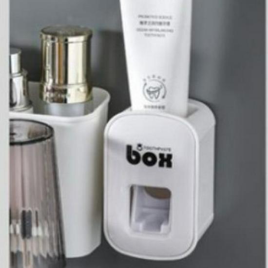 Wall-Mounted Multi-Toothbrush Holder with Punch-Free Base and Toothpaste Storage