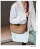 High-Capacity Women's Crossbody Dumpling Bag 2025: Versatile & Stylish Quality Design