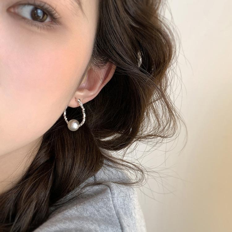 Broken Silver Manta Rose Shijia Pearl Long Fringed Ear Buckle Versatile Exquisite Niche Earrings Earrings