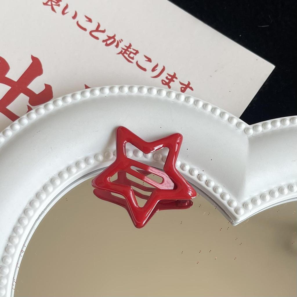 Clips de păr Y2K Stea cu Sclipici Roșu - Perfect pentru Look-uri Picante de Anul Nou și Stiluri la Modă Mileniale