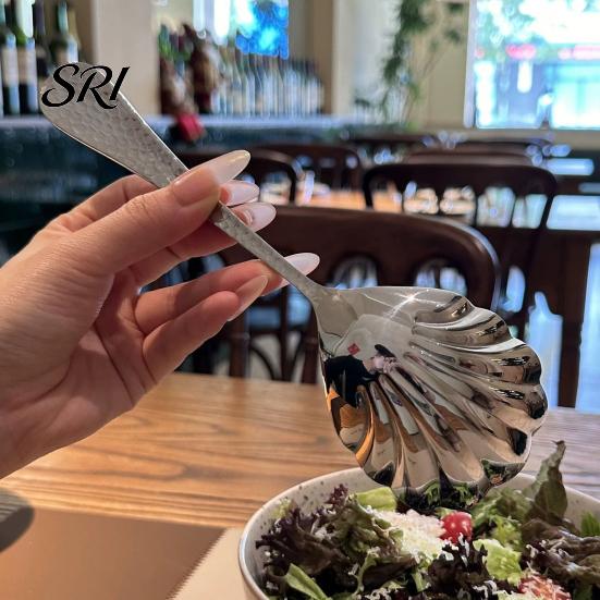Decorative Serving Spoon Hammer-Grain Handle Shell Shape Design Polished Mirror Finish Soup Kitchen Tableware Artistic