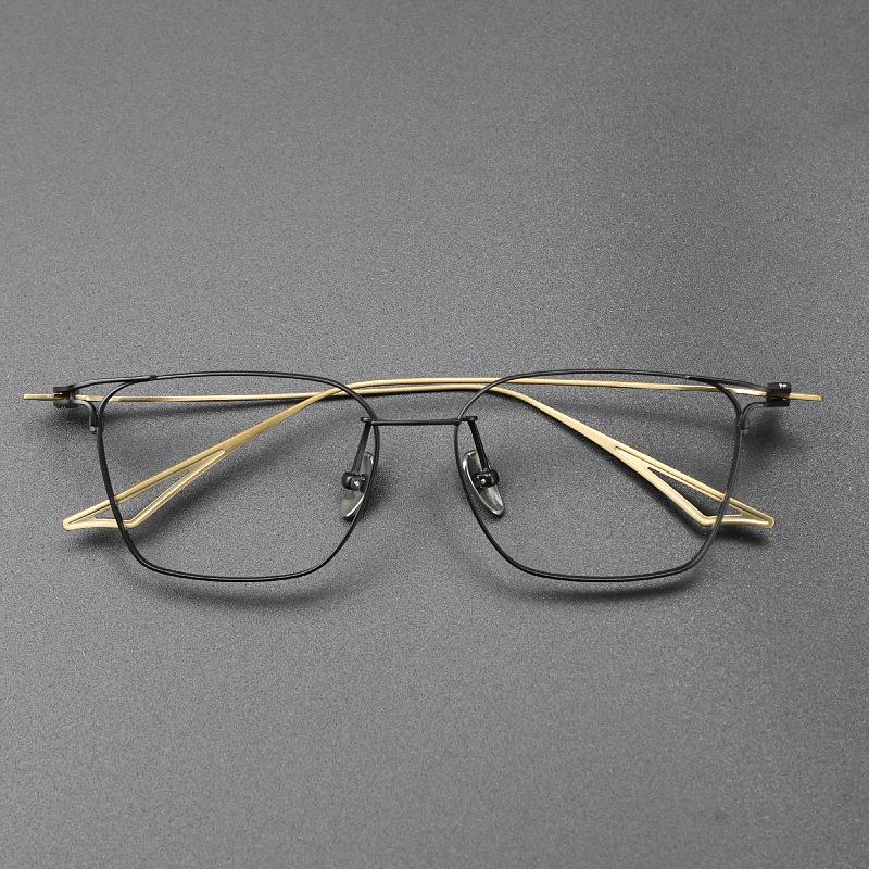 Retro Ultralight Square Pure Titanium Myopia Eyeglass Frames with Anti-Blue Light Coating