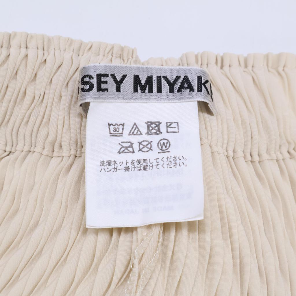 ISSEY MIYAKE Ivory IM43FF146 ORBICULAR PLEATS Pants Bottoms 2 IvoryUsed