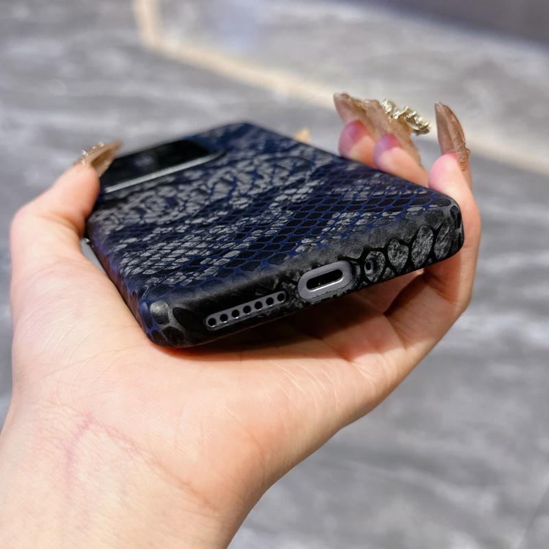 For Xiaomi Mi 15 14 15s Pro Case Luxury Snakeskin Texture Leather Magnetic Metal Lens Full Protection Anti-Fingerprint Cover