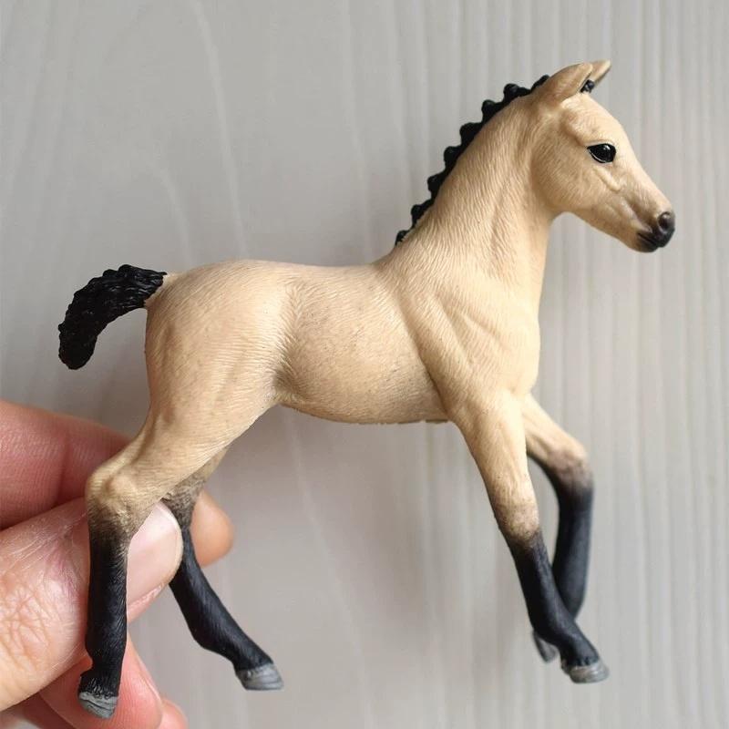 Großer hannoverscher Hengst Massivkunststoff Modell Spielzeug Geschenk für Kinder Realistisches weißes Pferd