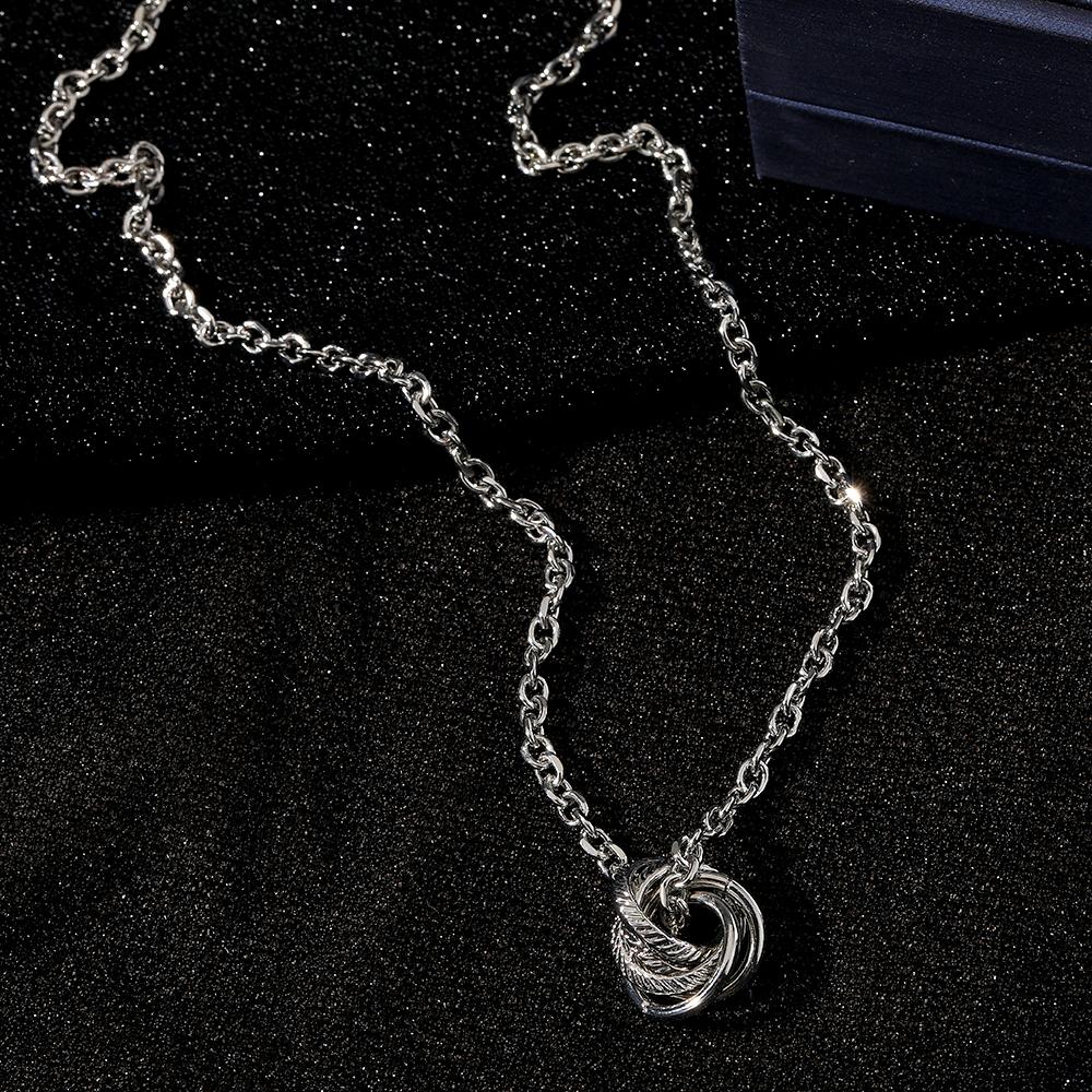Woman Noble Multi-Layered Ursus Ring Necklace Elegant Necklace Fashion Silver Charm Orb Pendant Engraved Hollow Out Chain Dinner Dress Accessories