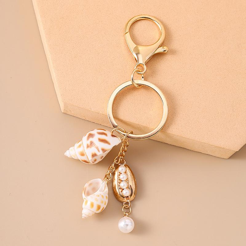 Seashell Keychain, Beach Keychain, Seashell Bag Charm, Cute Starfish Seashells Conch Keyring, For Teens Adults Beach Key Ring
