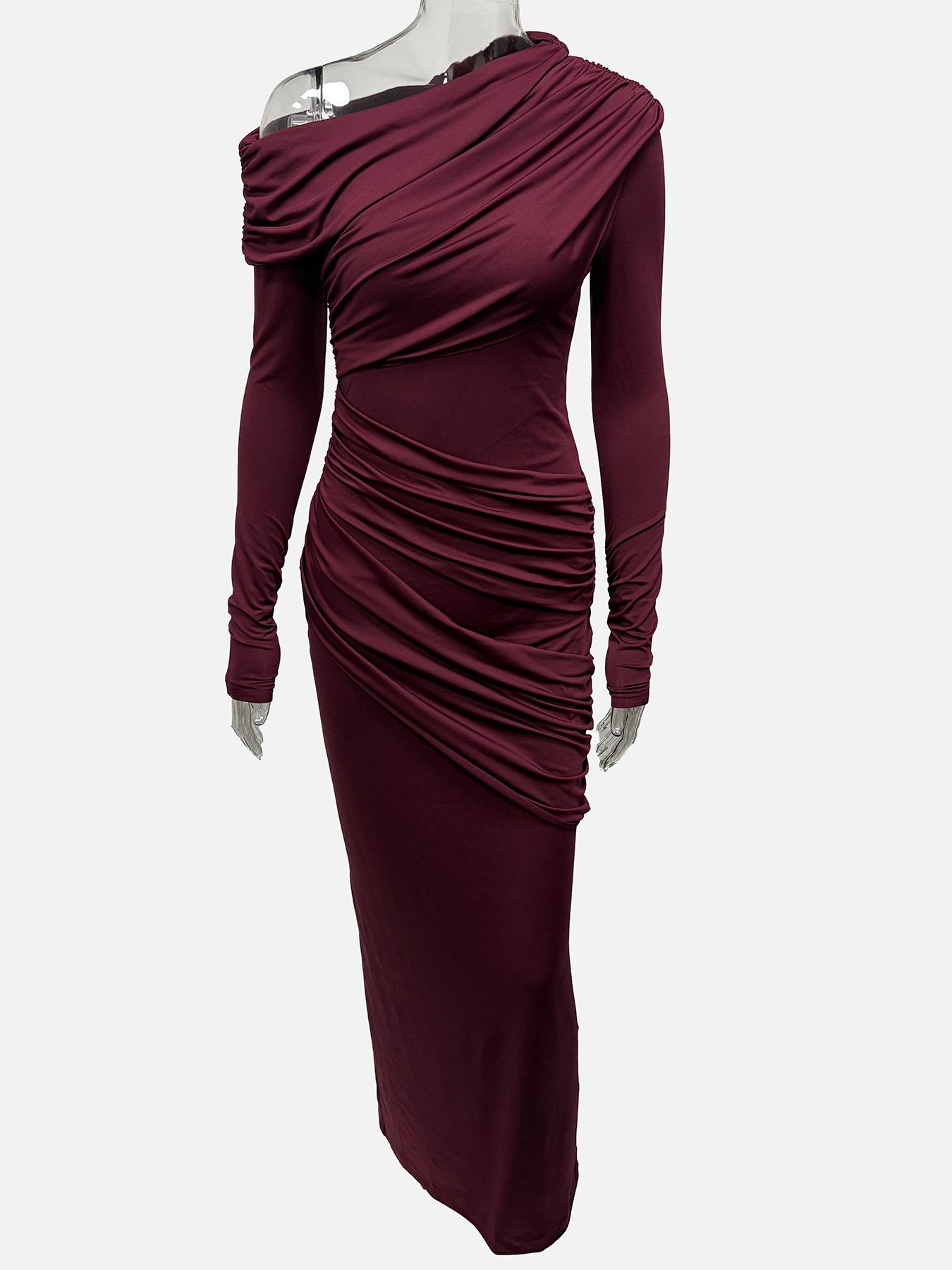 

Elegant Slim-Fit Asymmetrical Neckline Pleated Dress - Autumn/Winter 2025 Collection Small вино красного