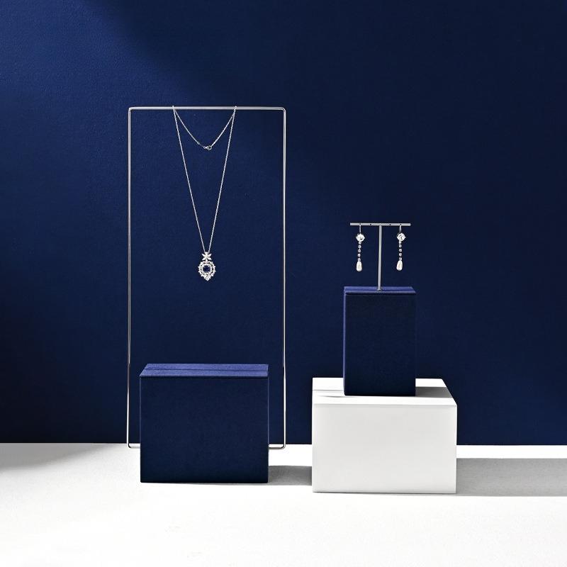Light Luxury Jewelry Display Stand for Rings Necklaces Earrings Bracelets Premium Counter Showcase Props