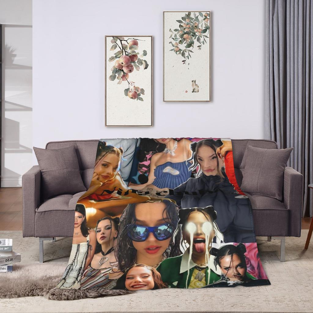 Travel Office Nina Chuba 2025 Tour Throw Blanket Flannel Bedspread For Couch Chair Sofa Bed Novelty Sofa Bed Cover