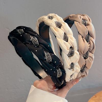 Exquisites Damen Kopfschmuck Geflochtenes Satinband Haarband mit zentrierten Strassband Zähne Haarreif für Dame