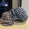 Korean-style vintage plaid beret for women, versatile for spring and autumn, makes the face look smaller, niche cloud-style artist hat