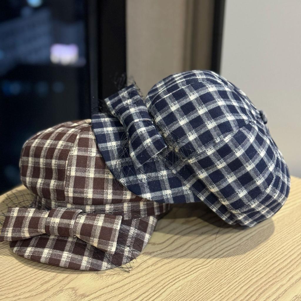 Korean-style vintage plaid beret for women, versatile for spring and autumn, makes the face look smaller, niche cloud-style artist hat