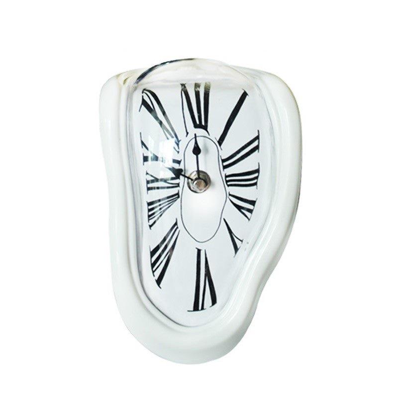 Retro Melting Clock: Unique, Silent Deco for Living Room or Bedroom