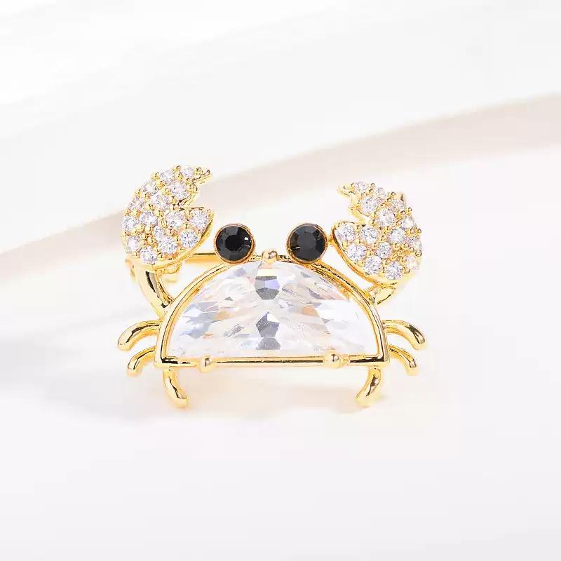 Cute Small Crab Brooch  Elegant Sweater Cardigan Corsage Jewelry For Women