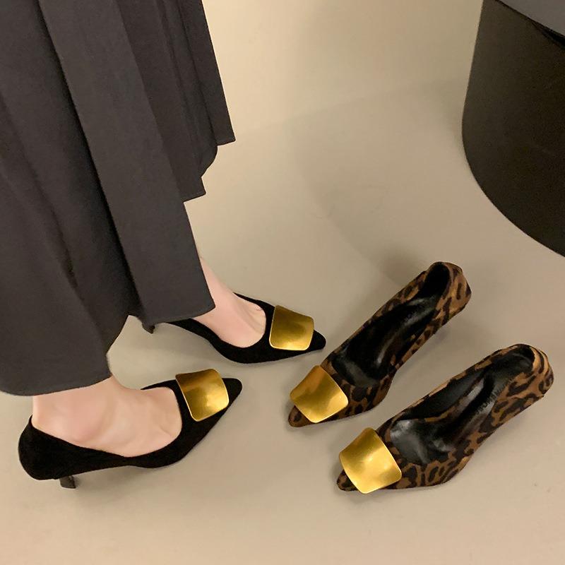 Black thin heels are not tired, high heels, women's spring and summer new fashion temperament, socialite pointed head shallow mouth single shoes