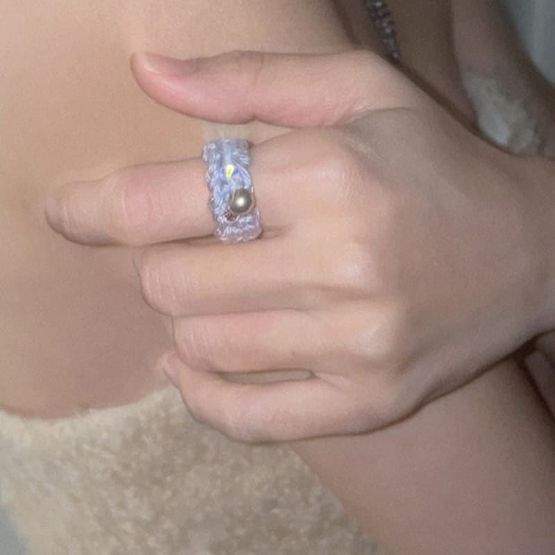 MERRYMOTIVE Gem with Knitted Ring (Silver)