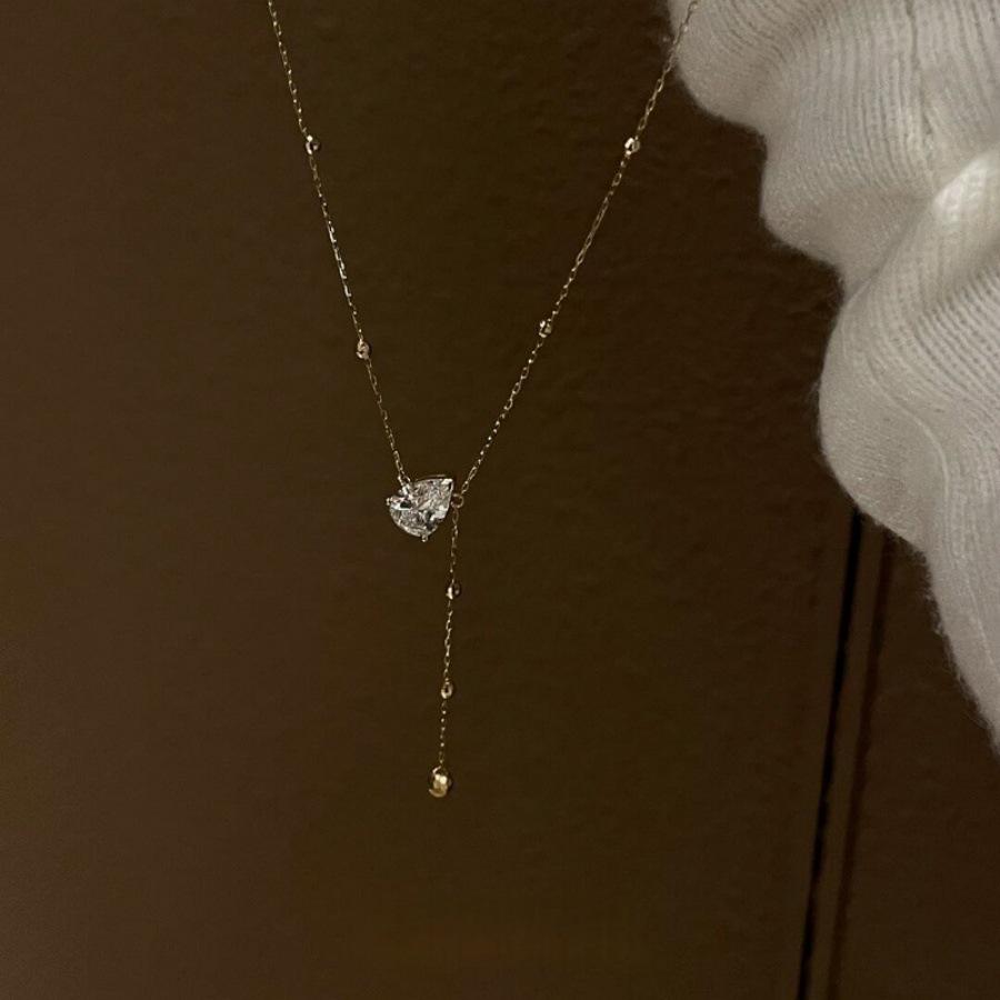 Cold flash diamond zircon gourd fringed necklace does not fade versatile neck chain light luxury exquisite collarbone chain