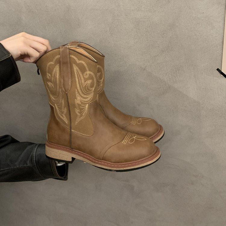 

Leather~ Jiaoyu British style boots women s brown retro European and American embroidered western cowboy boots thick-soled Martin boots 35