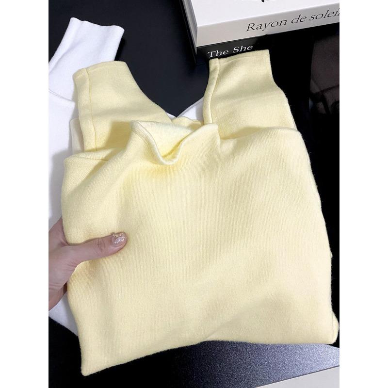 Thickened semi-turtleneck soft waxy knitted top women's autumn and winter skin-friendly integrated fleece bottoming shirt temperament simple sweater