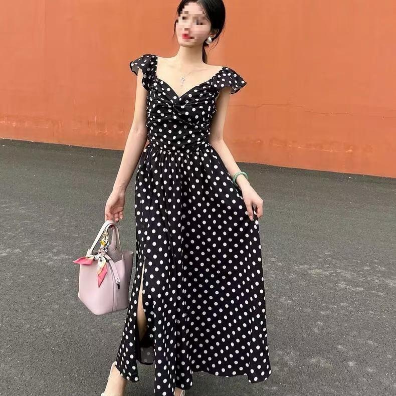 Large size women's clothing V-neck polka dot flying sleeve dress, summer temperament loose vacation split-ended long dress
