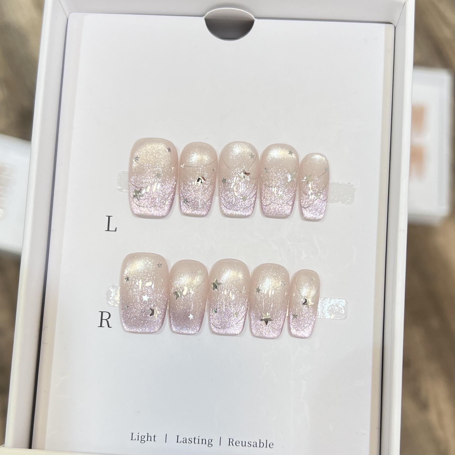 

Dairuisen Handmade Purple Cat-Eye French Manicure Wearable Nails with Heart Design Extra Small